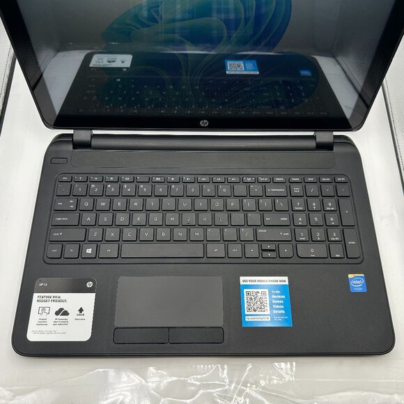 HP 15 Touchscreen Notebook | Celeron N2940 | 4GB RAM | 500GB HDD | Windows 11 - Picture 4 of 8